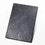 Ardoise naturelle K08 Avantage Forte 60×30 cm – finition structurée noire, posée sur toiture