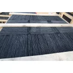 Ardoise naturelle K08 Avantage Forte – finition structurée noire, vue palette